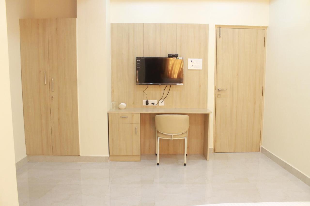 מלון צ'נאי Jfive Residency מראה חיצוני תמונה
